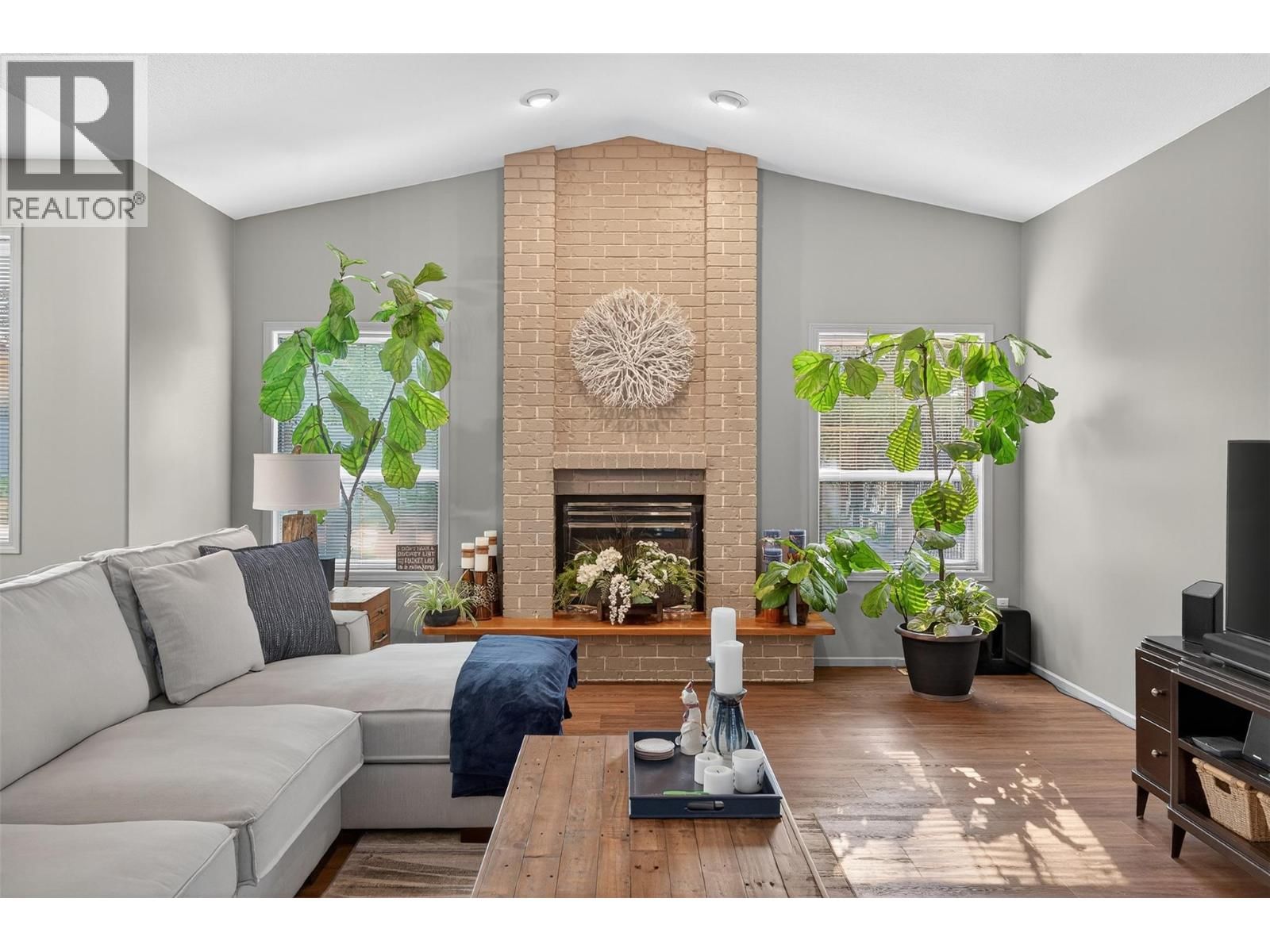 407 - 2330 BUTT ROAD Image 8