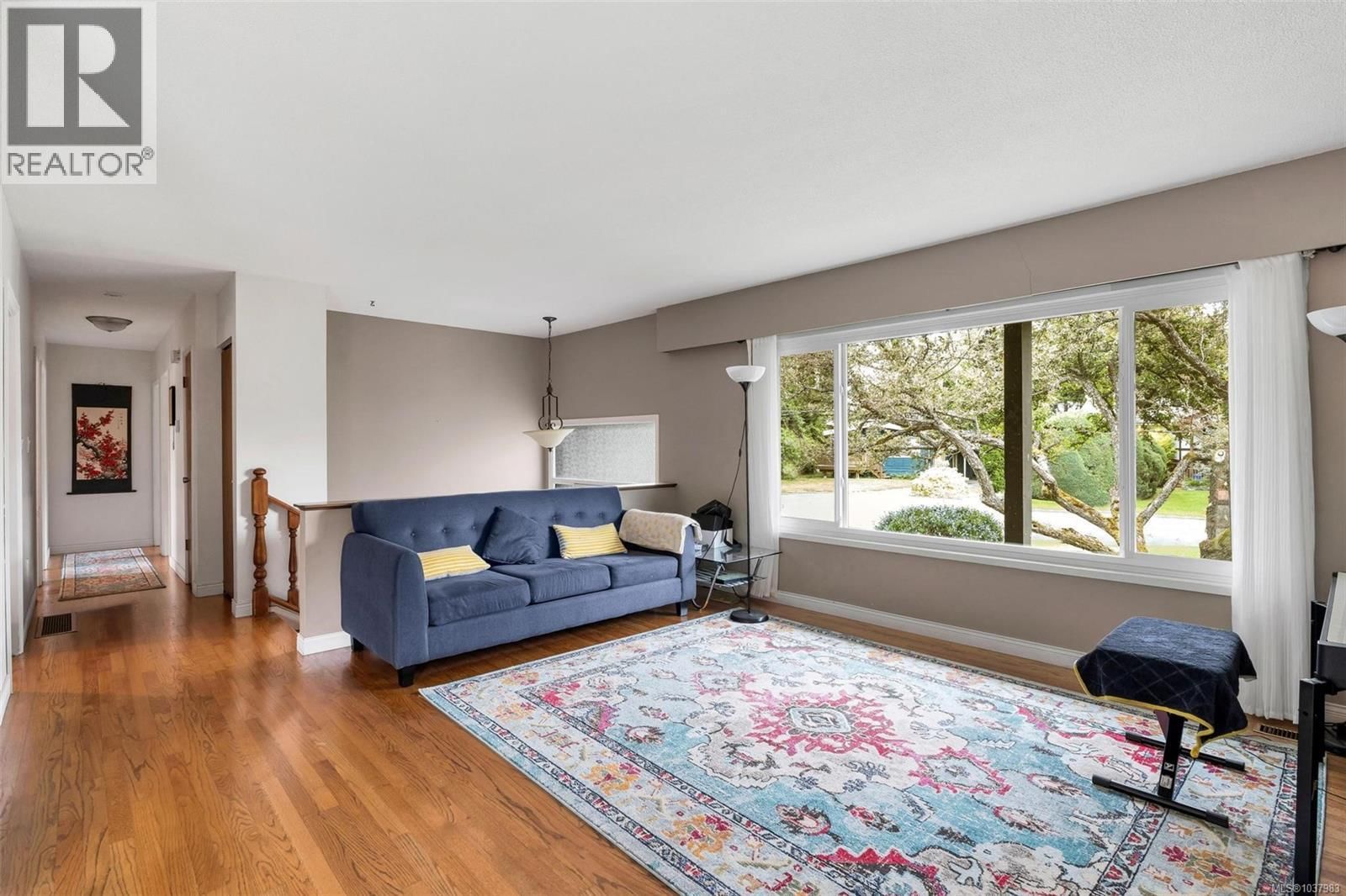 3958 Emerald Place property photo