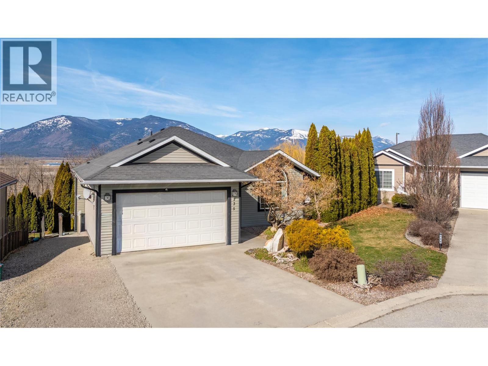 235 3RD AVENUE SOUTH Image 42