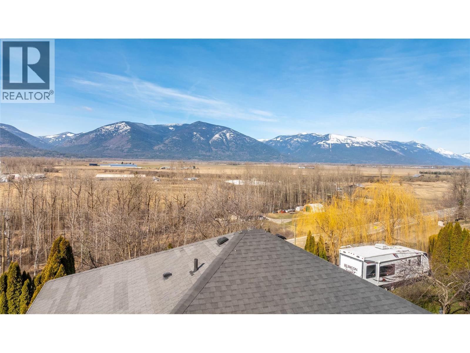 235 3RD AVENUE SOUTH Image 43