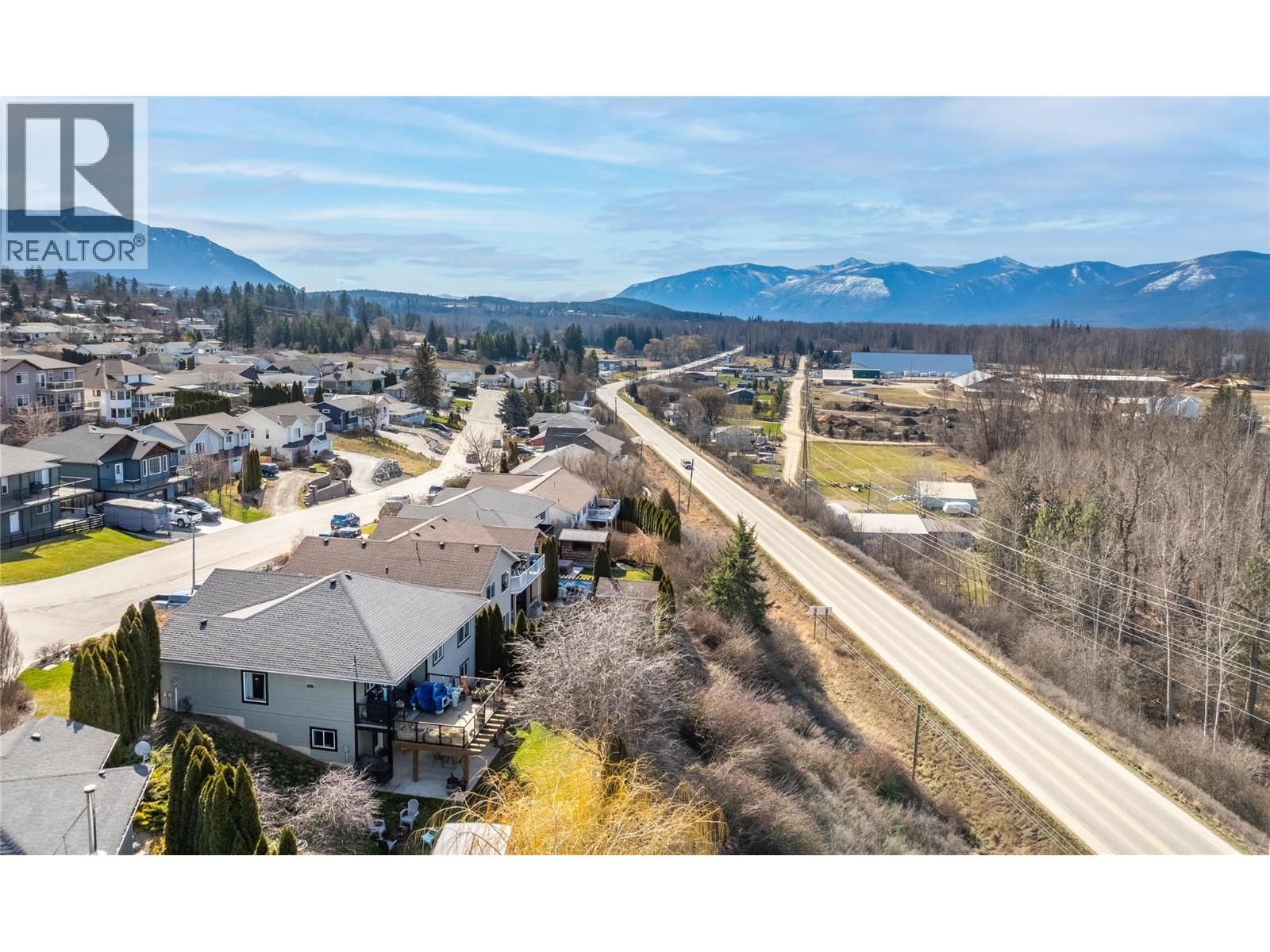 235 3RD AVENUE SOUTH Image 50