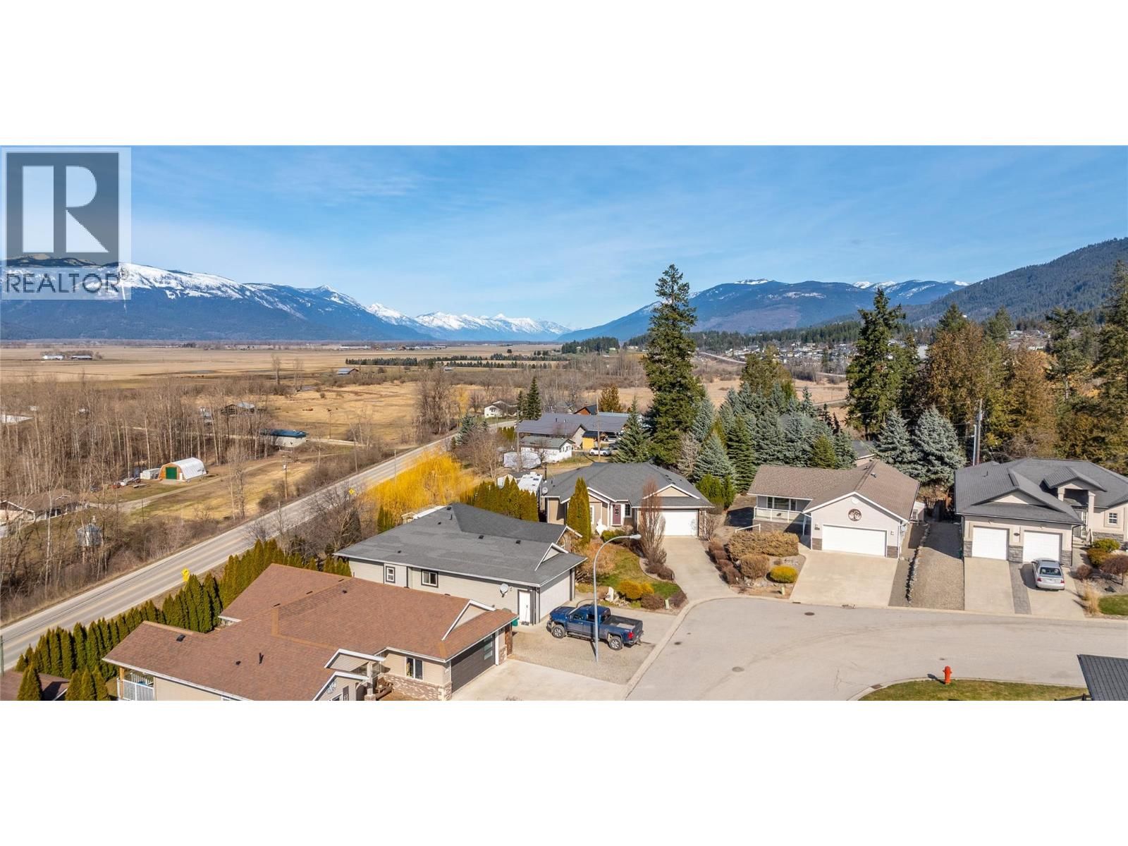 235 3RD AVENUE SOUTH Image 51