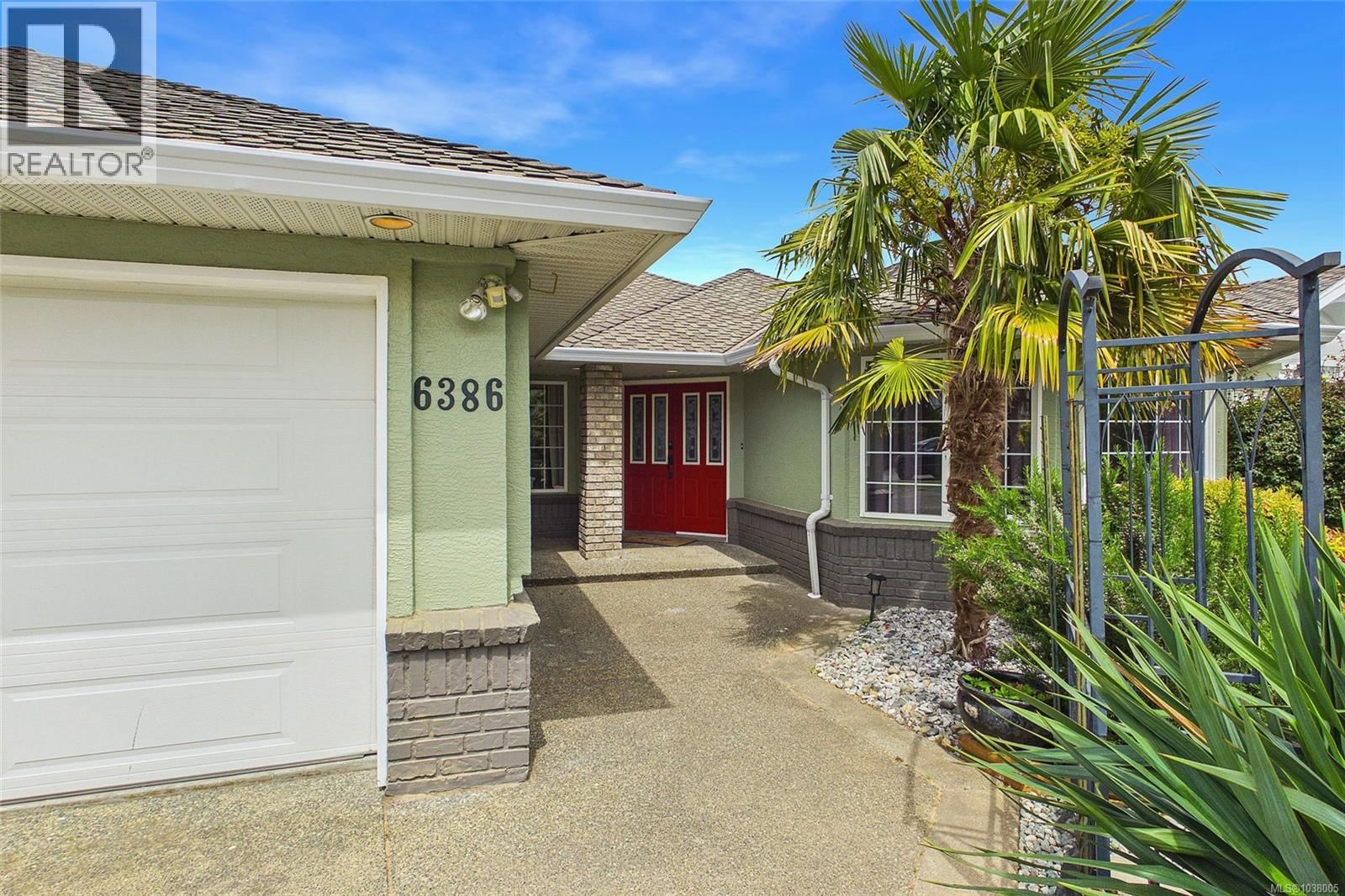 6386 Groveland Drive property photo