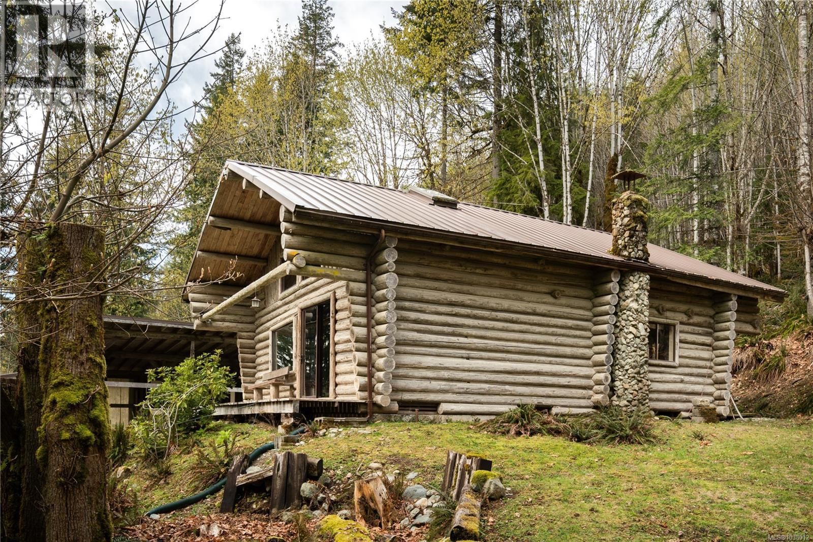 11409 Youbou Road property photo