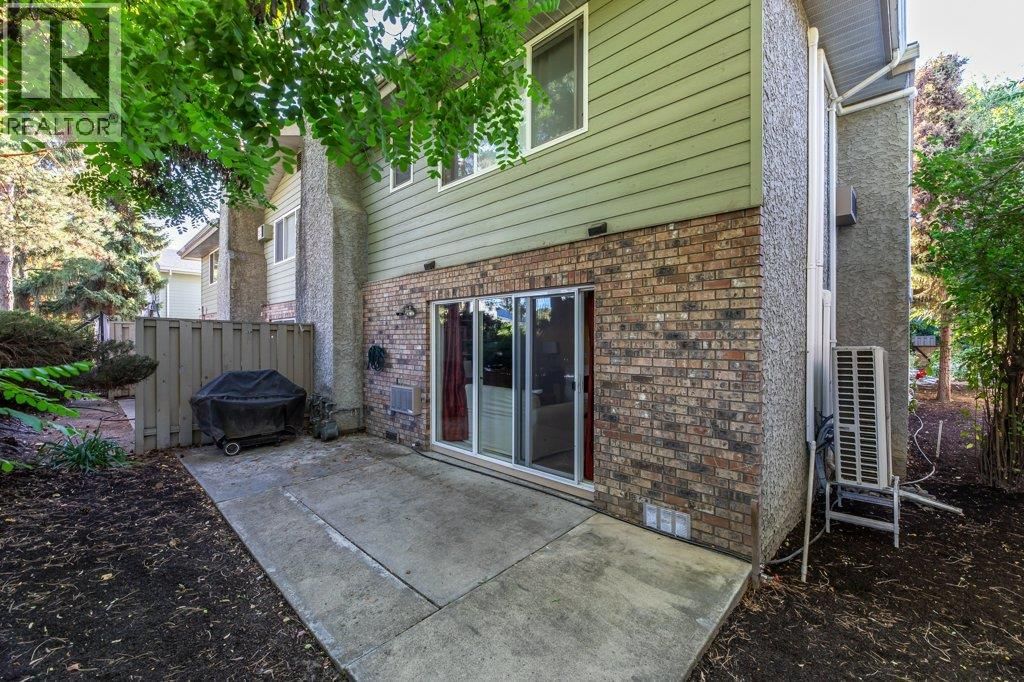 10 - 1950 BURTCH ROAD Image 30