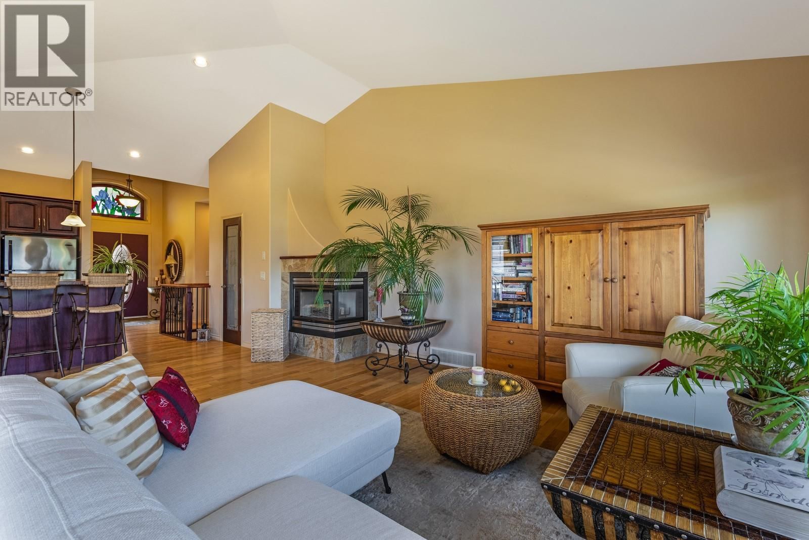 610 ARROWLEAF LANE Image 4