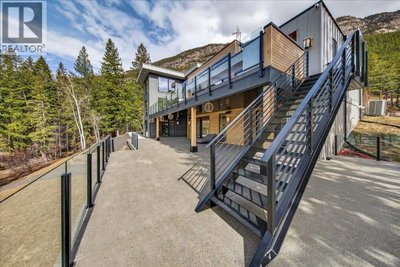 8799 GRAINGER Road | Canal Flats British Columbia | Slide Image Seventy-seven