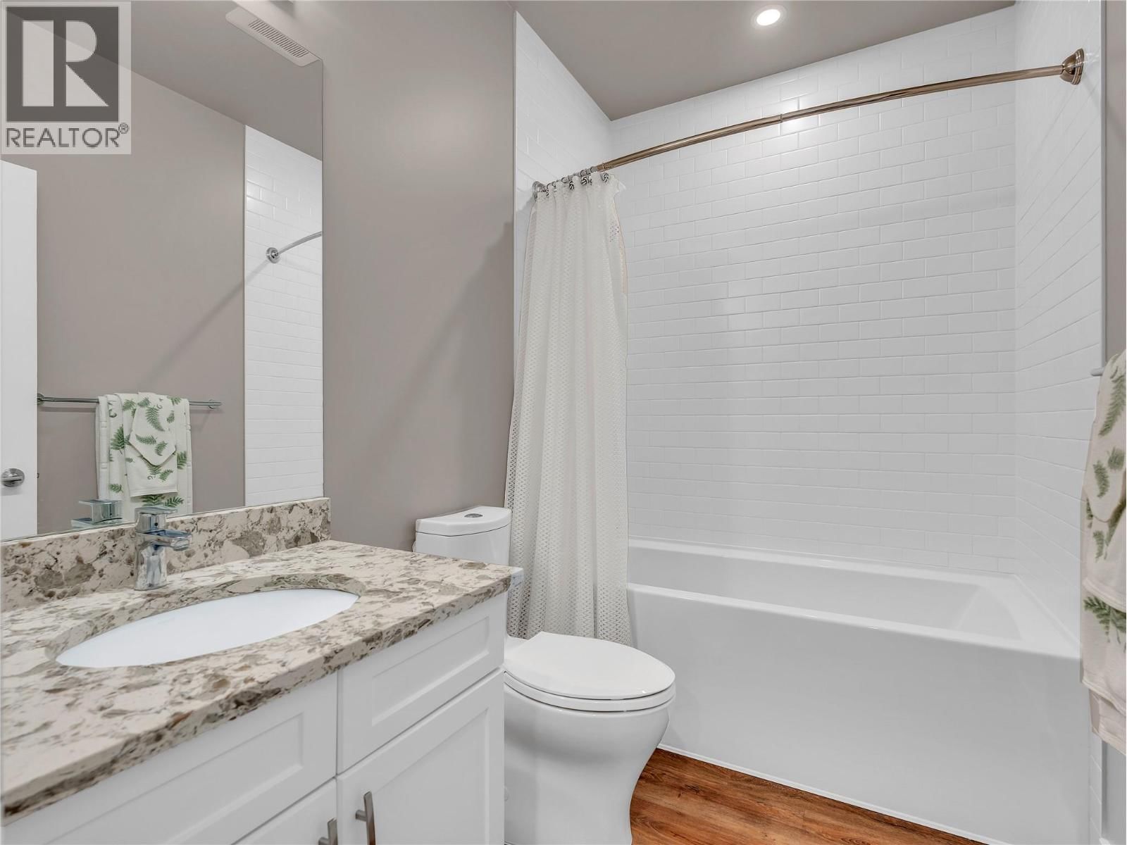 322 - 300 VISTA PARK Image 26