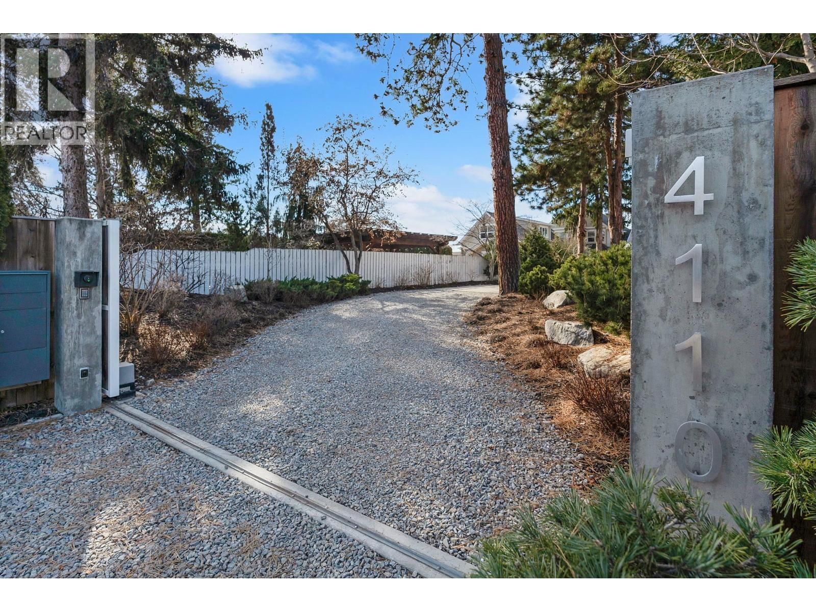 4110 LAKESHORE ROAD Image 29