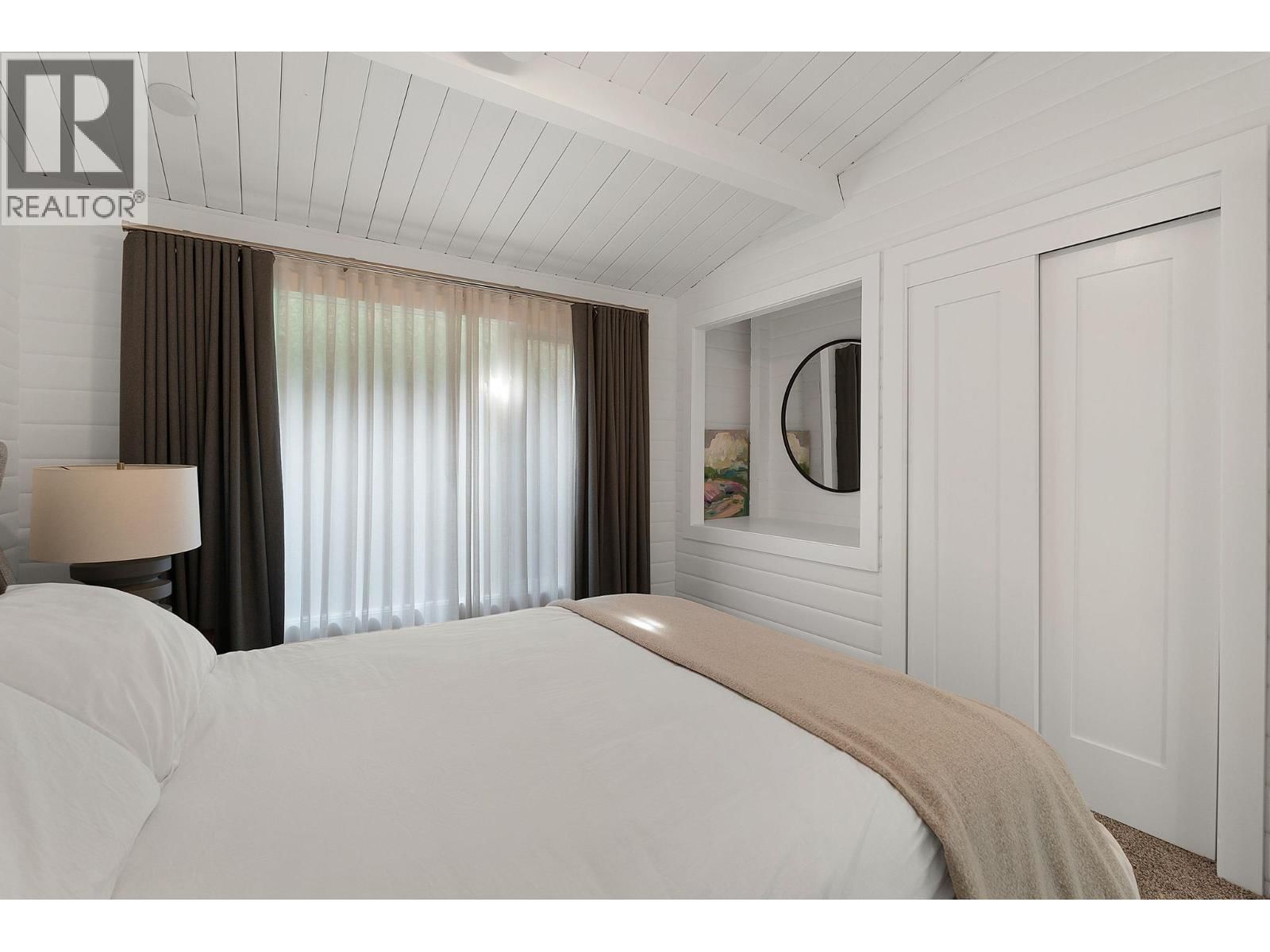 4110 LAKESHORE ROAD Image 58