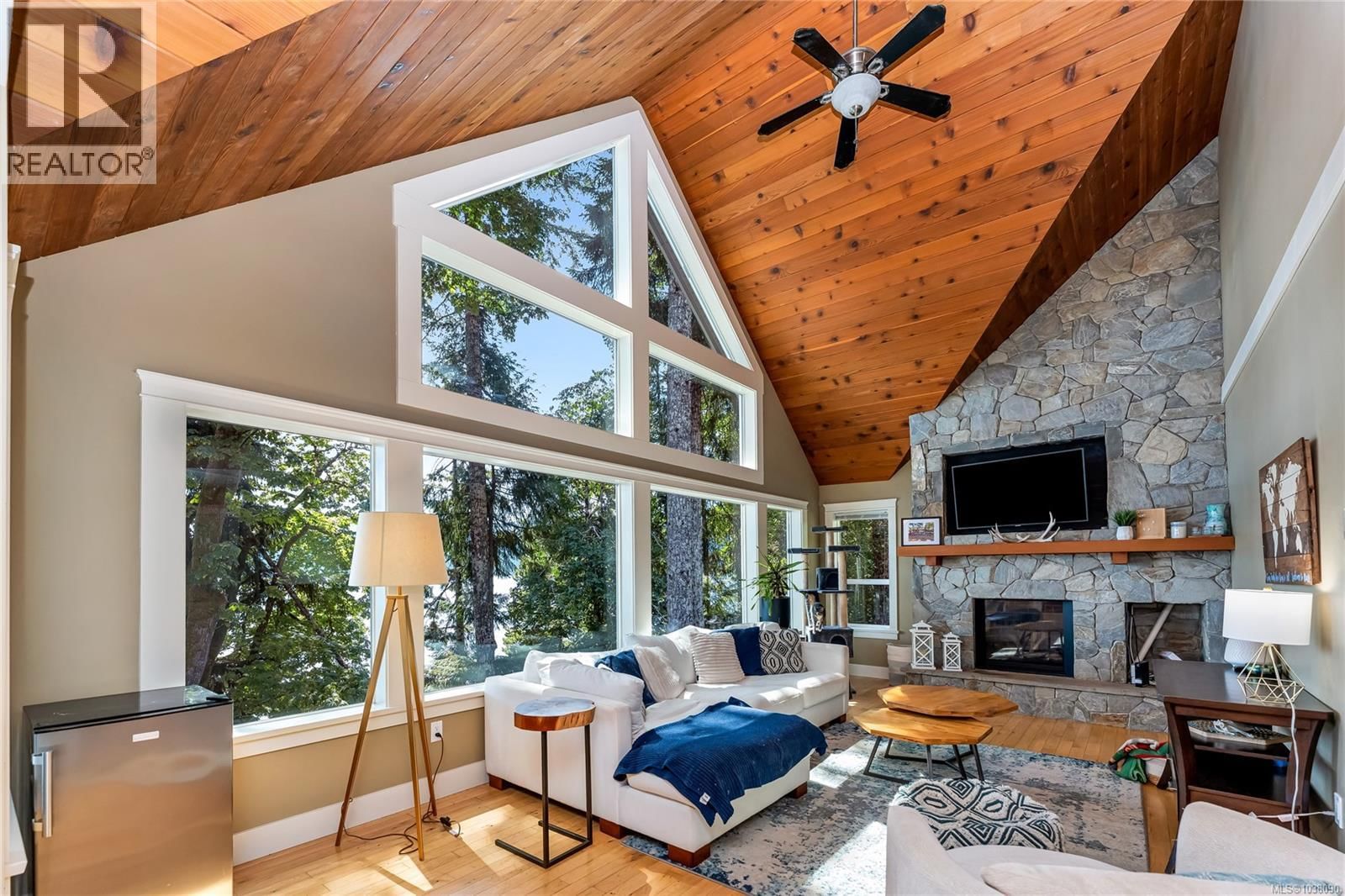 9724 Marble Bay Road property photo
