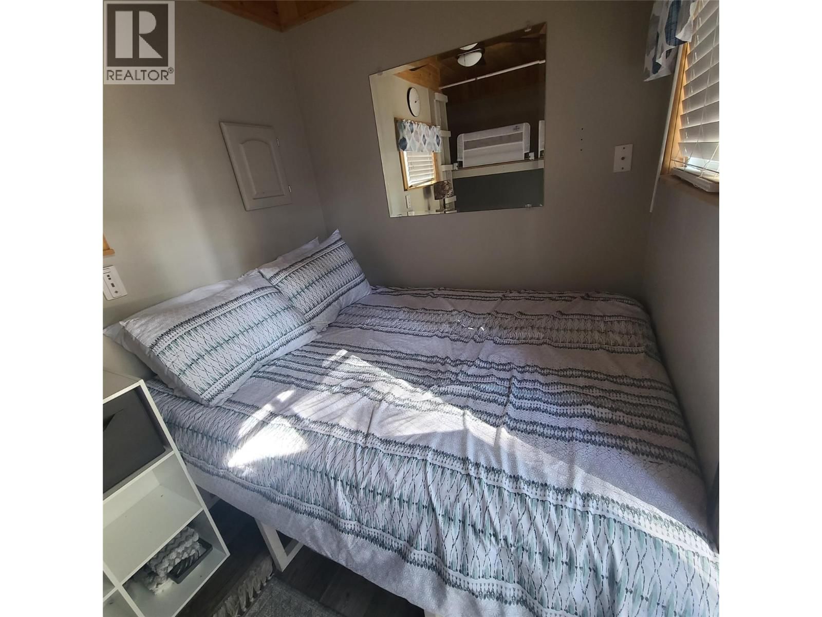 8 - 3980 SQUILAX ANGLEMONT ROAD Image 18