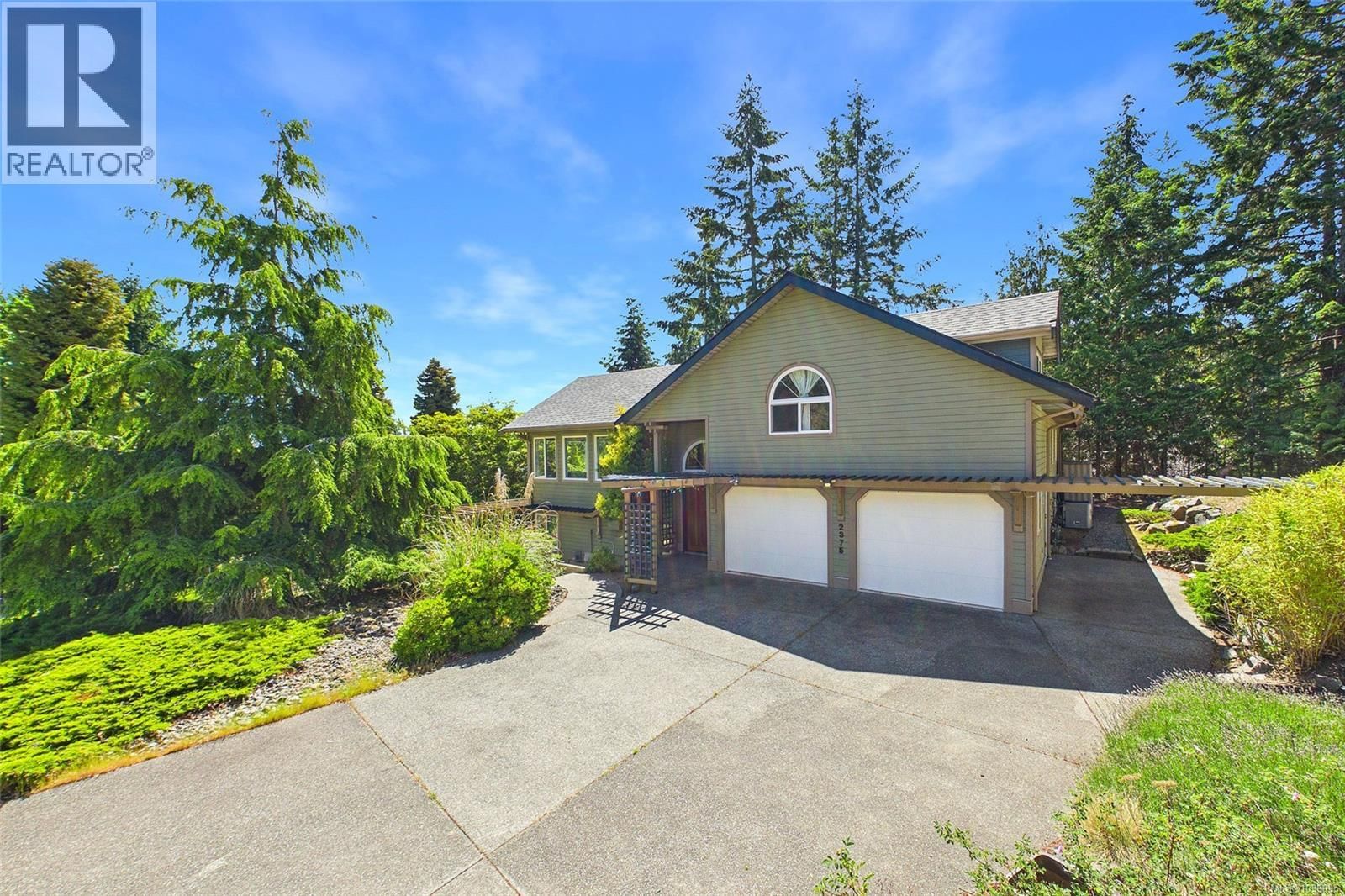 2375 Glenellen Place property photo