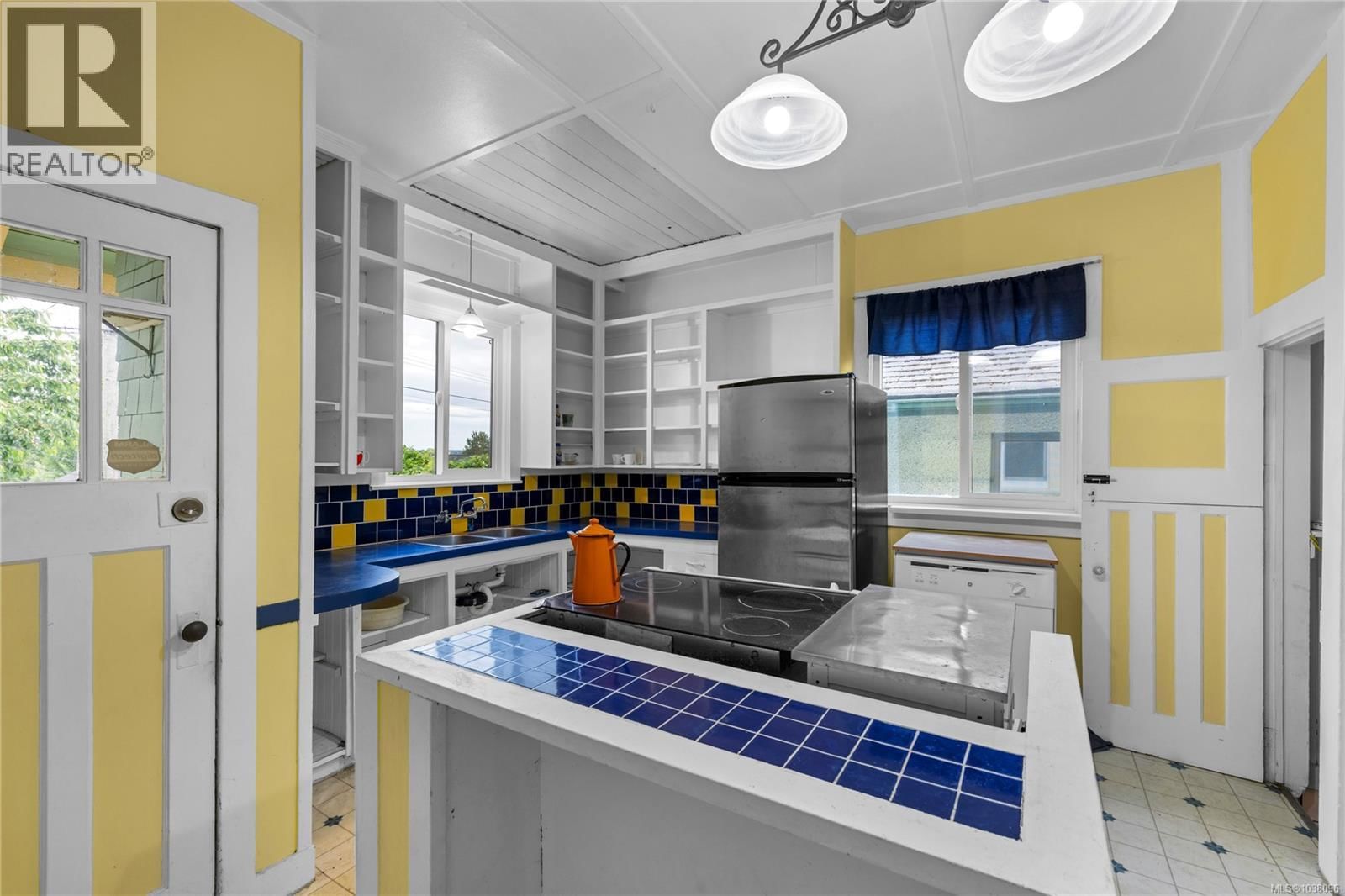 125 Victoria Road property photo