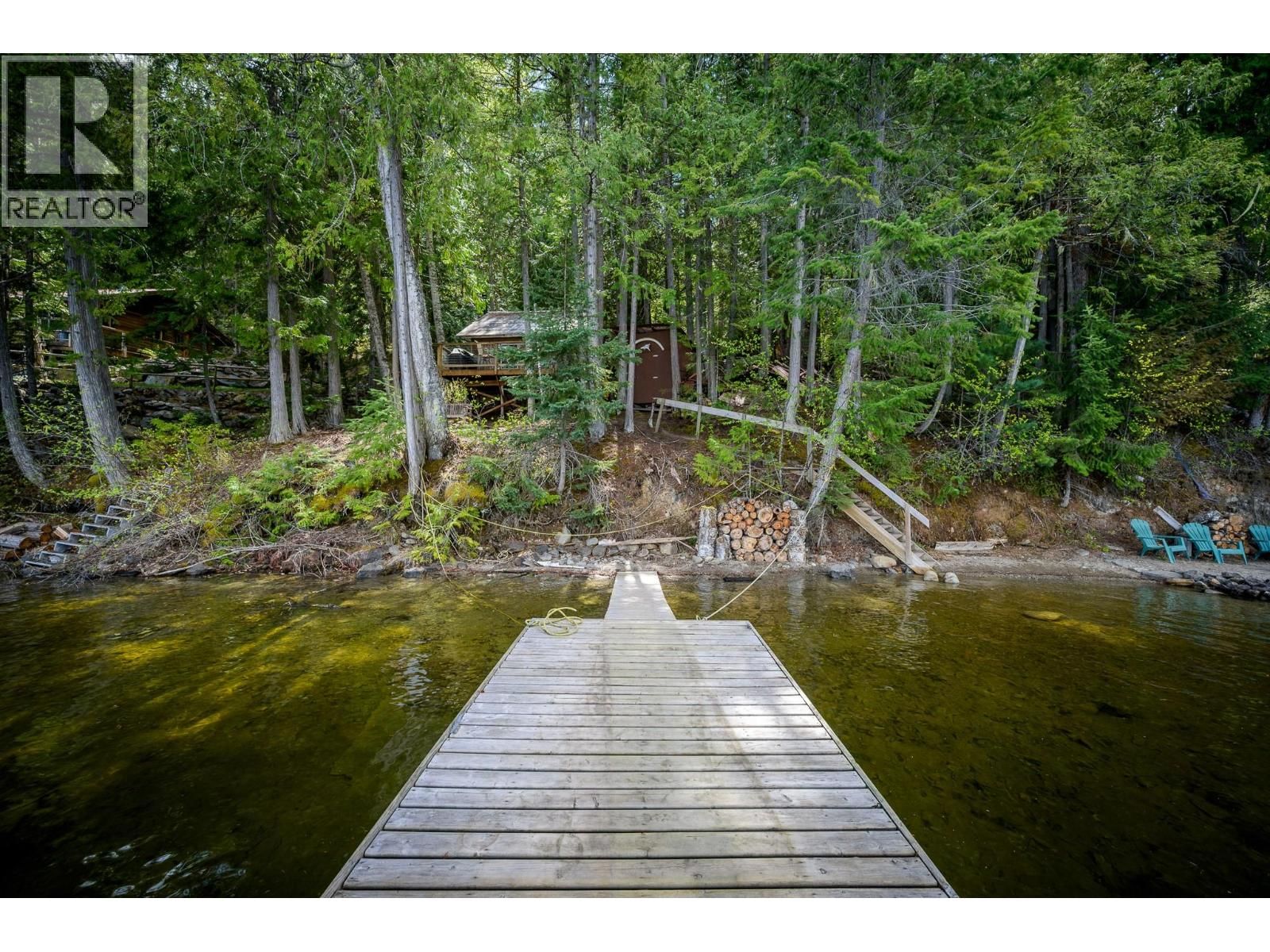 5319 EAST BARRIERE LAKE FS ROAD Image 31