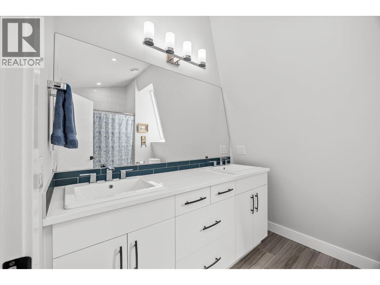 1860 BLUE BUNCH COURT Image 21