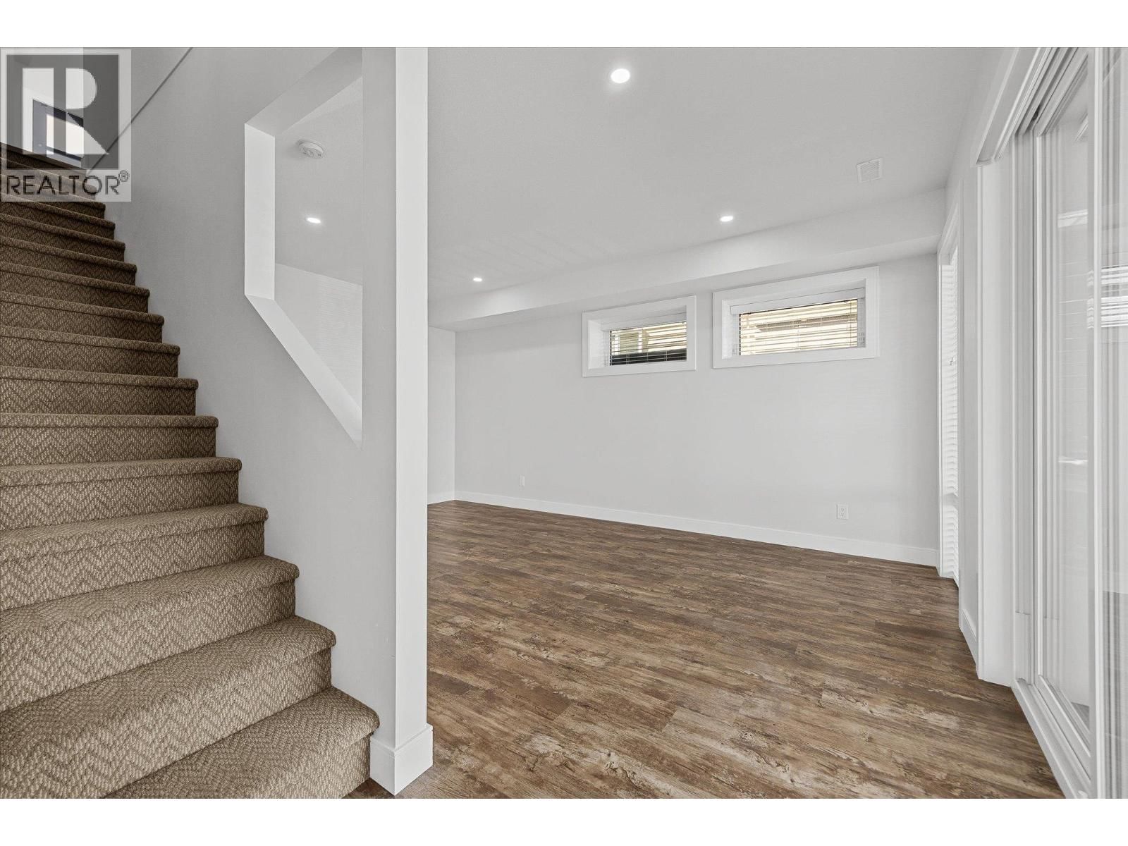 1860 BLUE BUNCH COURT Image 24