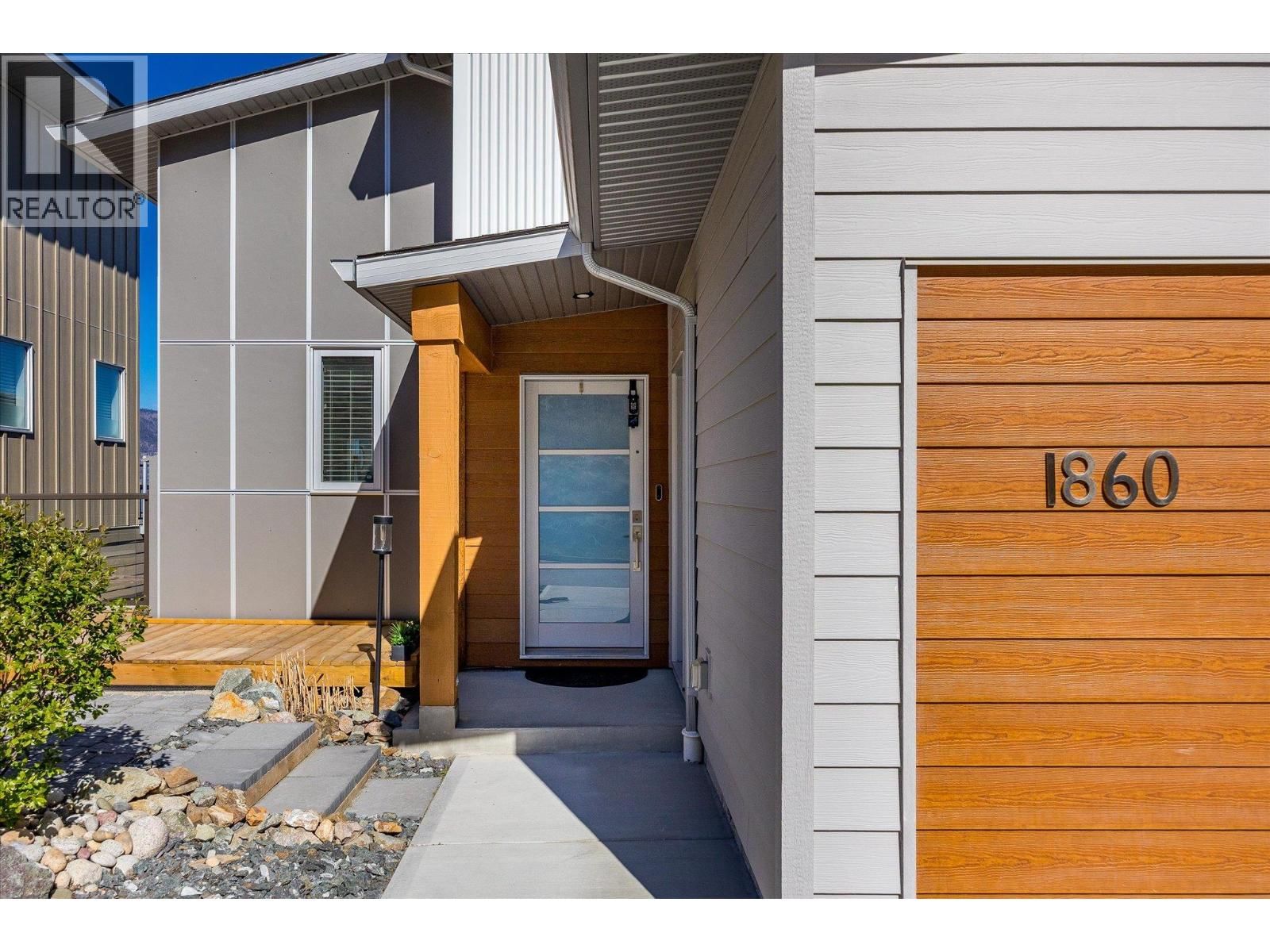 1860 BLUE BUNCH COURT Image 3