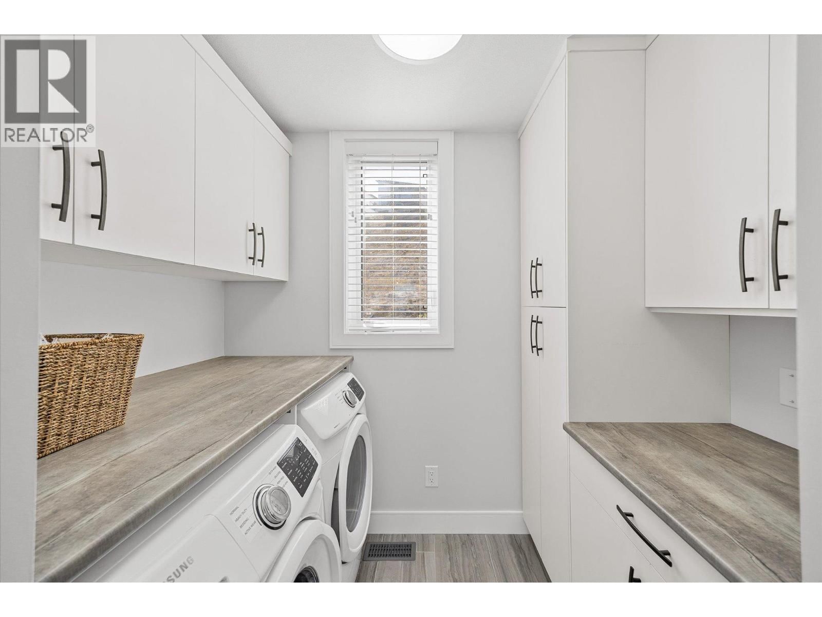 1860 BLUE BUNCH COURT Image 9