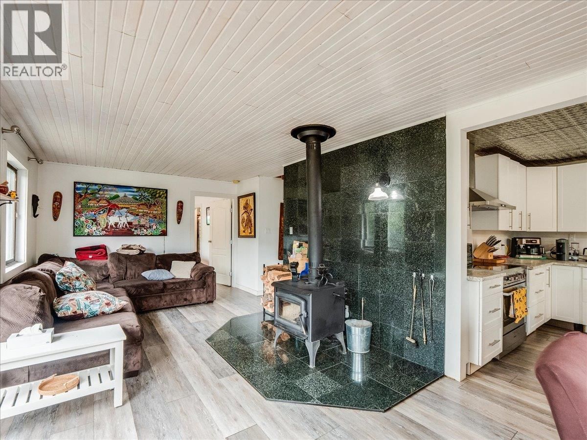 4675 6 HIGHWAY Image 52