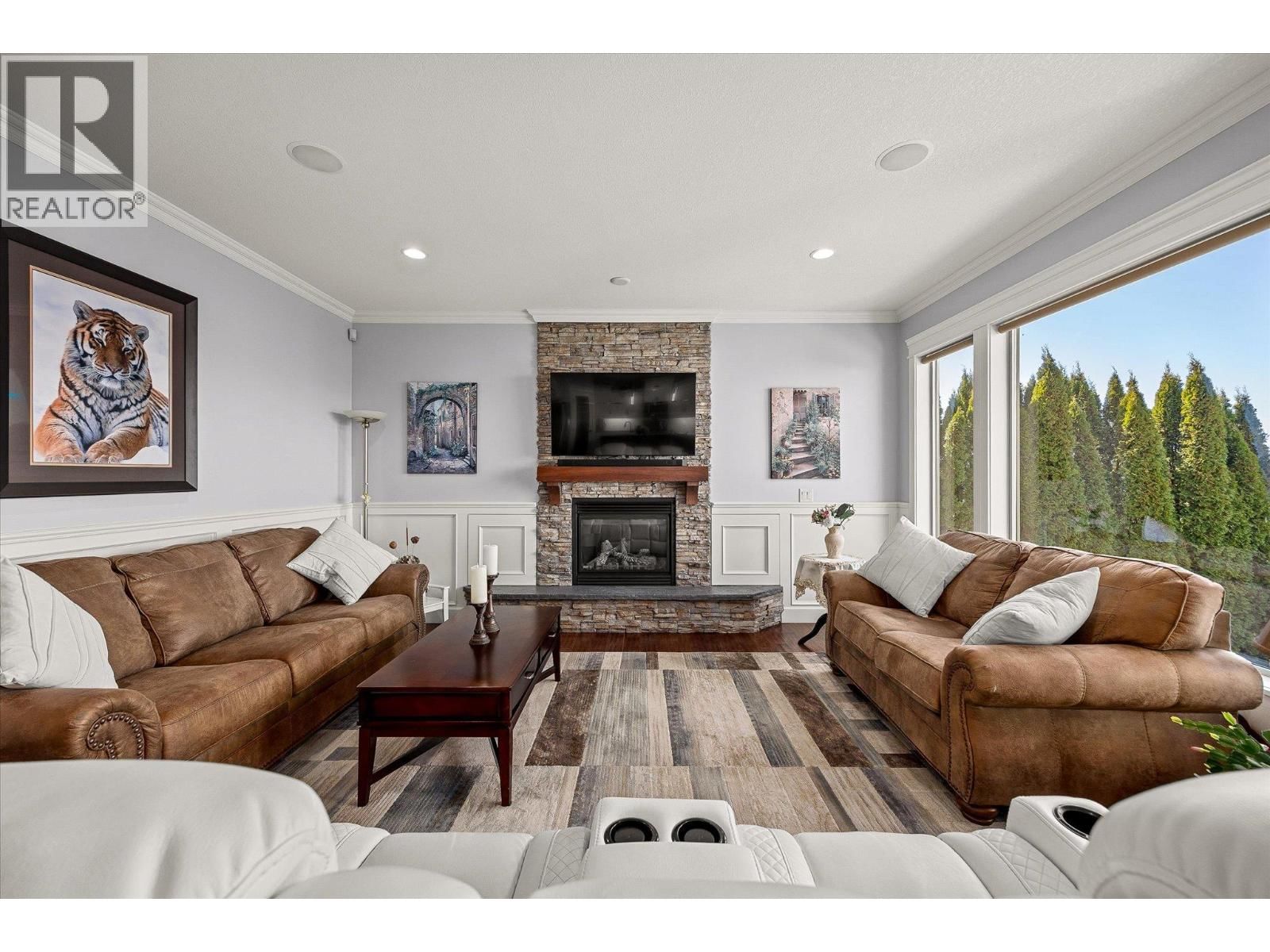 1018 HUME AVENUE Image 13