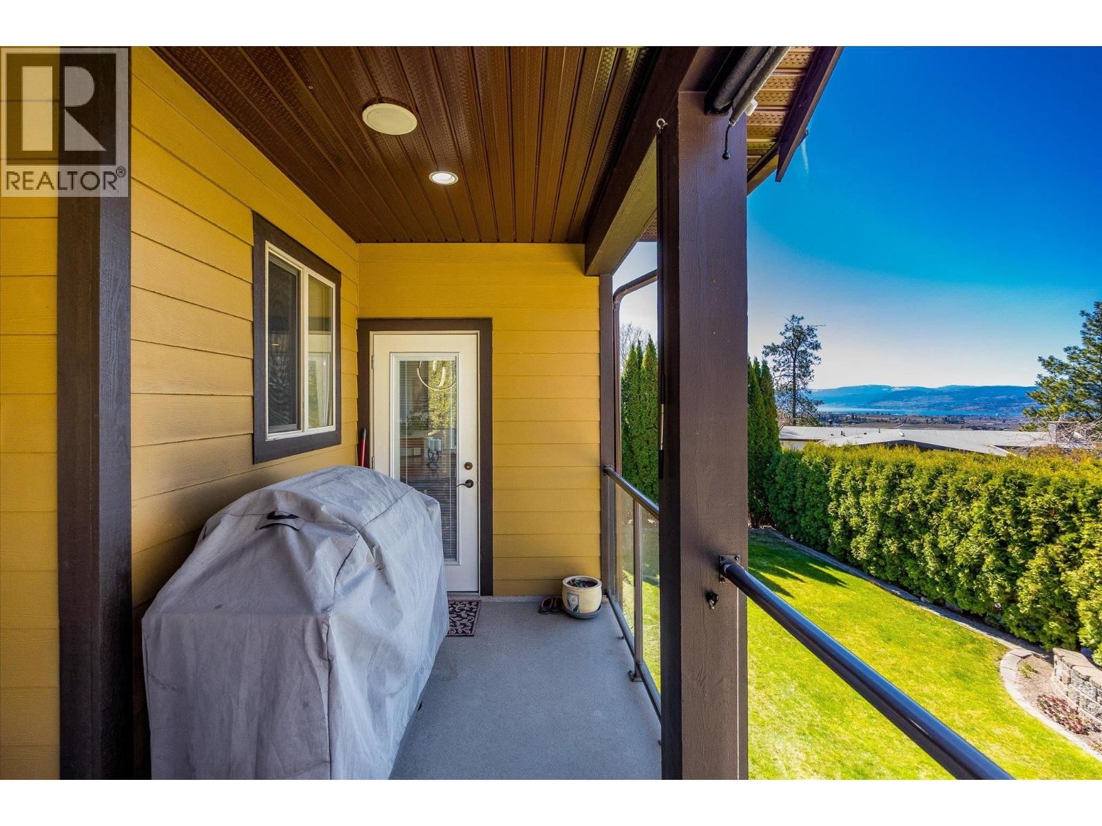 1018 HUME AVENUE Image 18