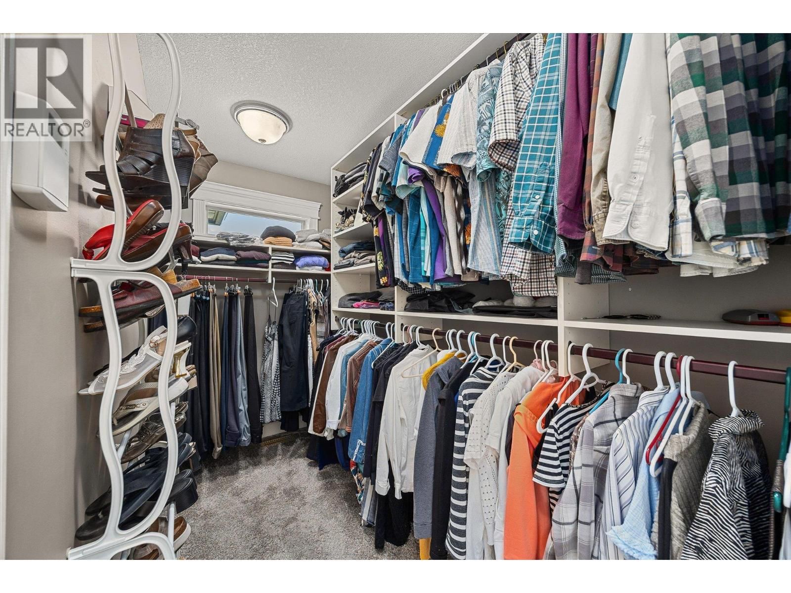 1018 HUME AVENUE Image 34