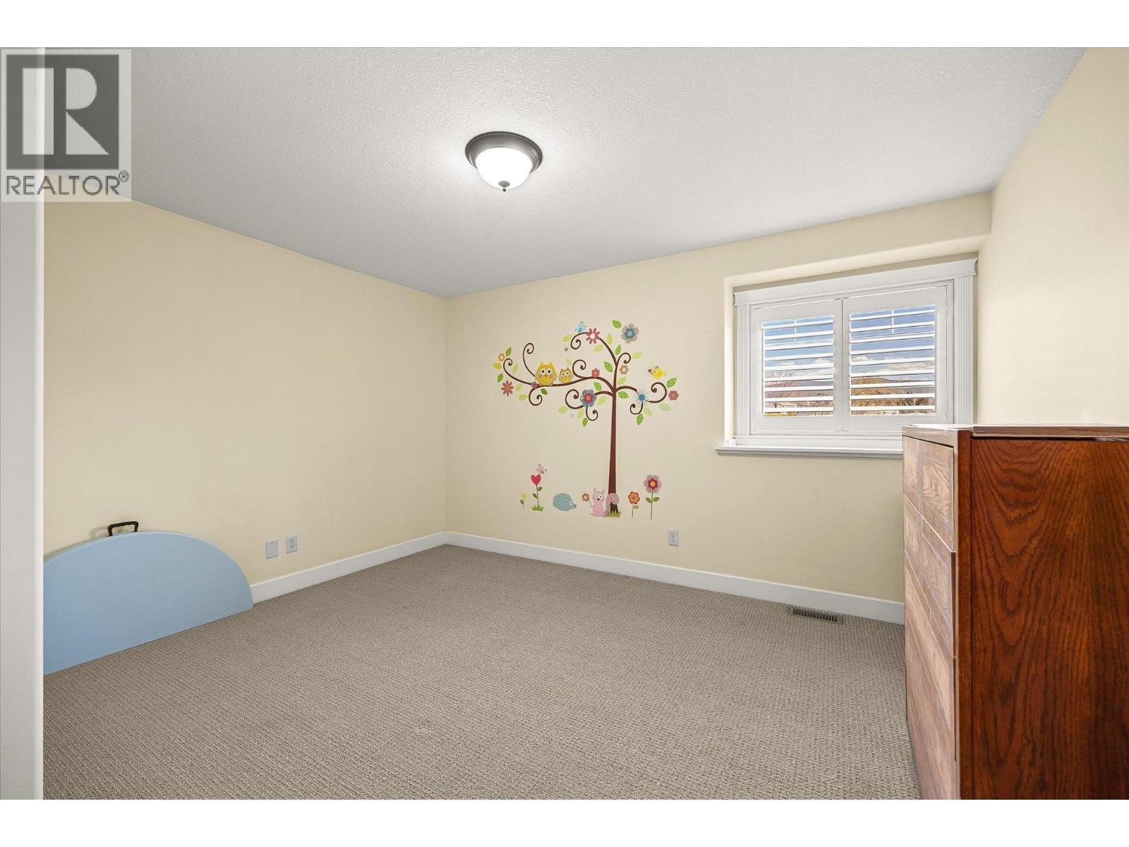 1018 HUME AVENUE Image 37