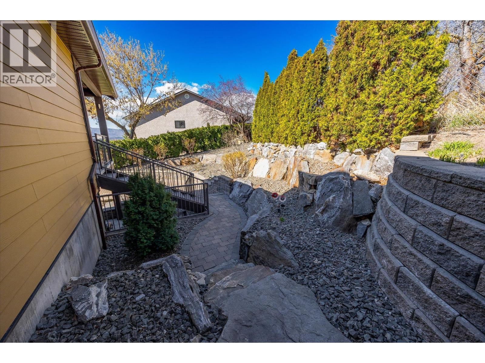 1018 HUME AVENUE Image 65