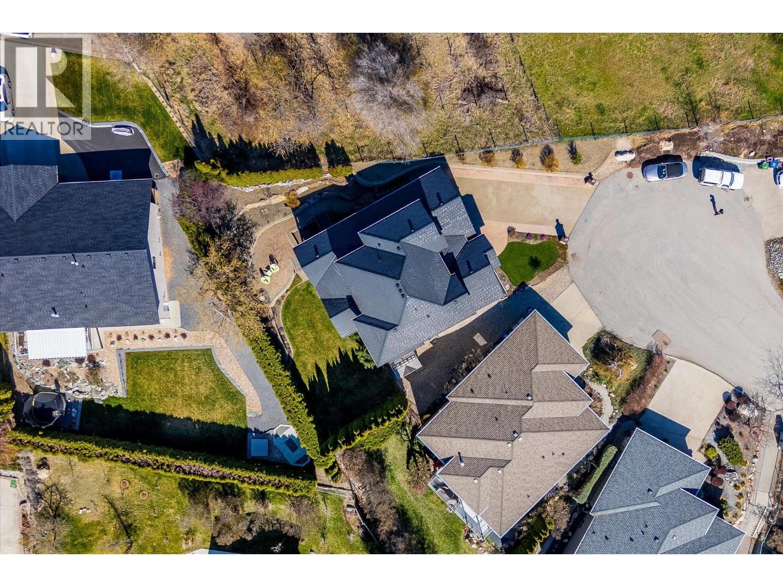 1018 HUME AVENUE Image 72