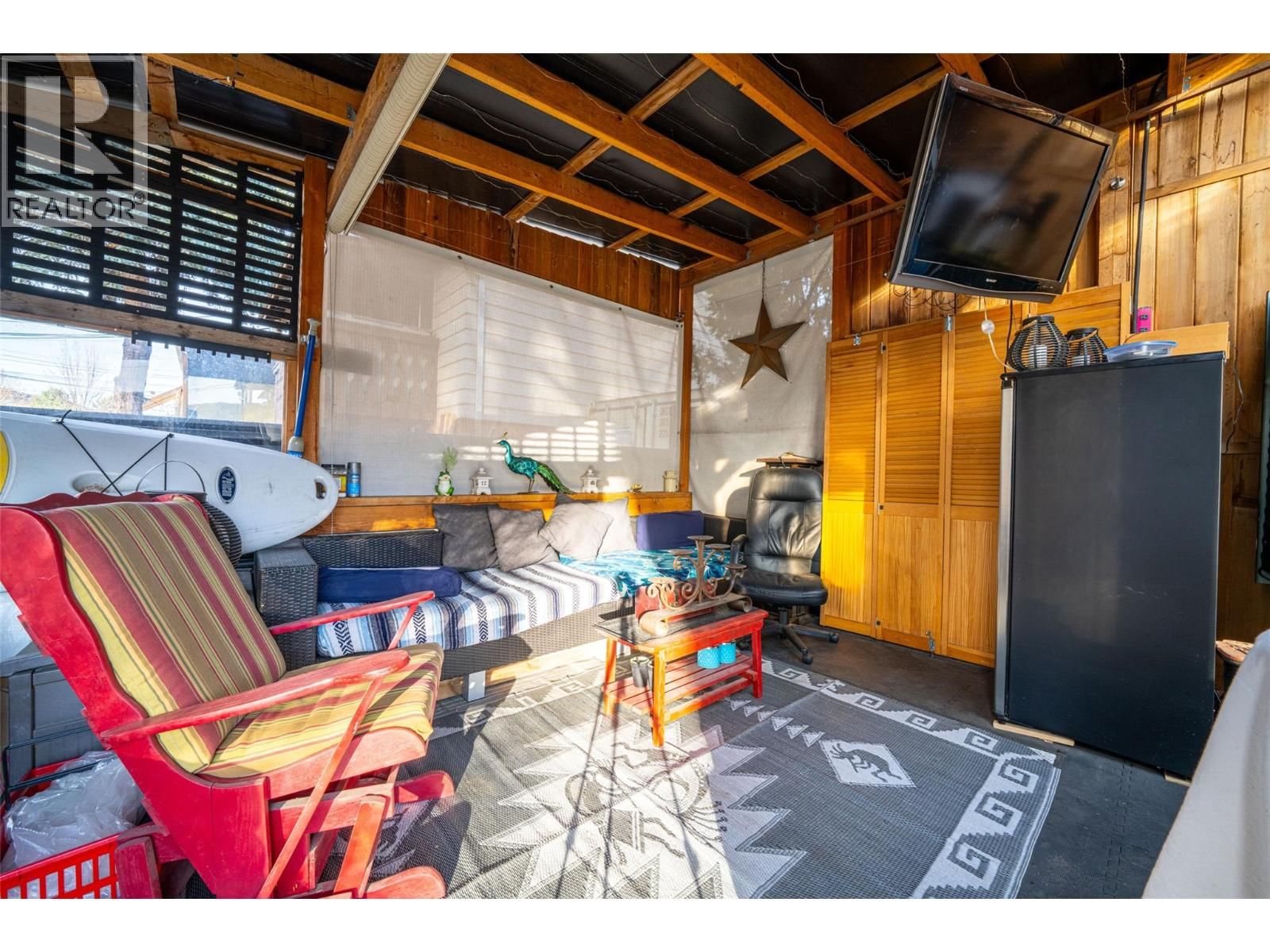 1816 43 STREET Image 38