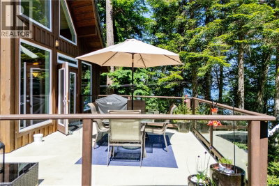145 Petroglyph Way | Quadra Island British Columbia | Slide Image Twenty-six