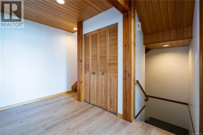 145 Petroglyph Way | Quadra Island British Columbia | Slide Image Forty-seven