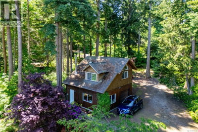 145 Petroglyph Way | Quadra Island British Columbia | Slide Image Seventy-one