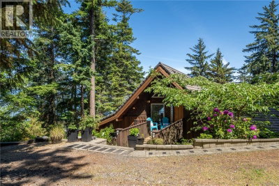 145 Petroglyph Way | Quadra Island British Columbia | Slide Image Eight