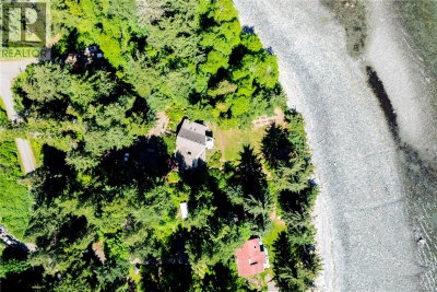 145 Petroglyph Way | Quadra Island British Columbia | Slide Image Ninety-one
