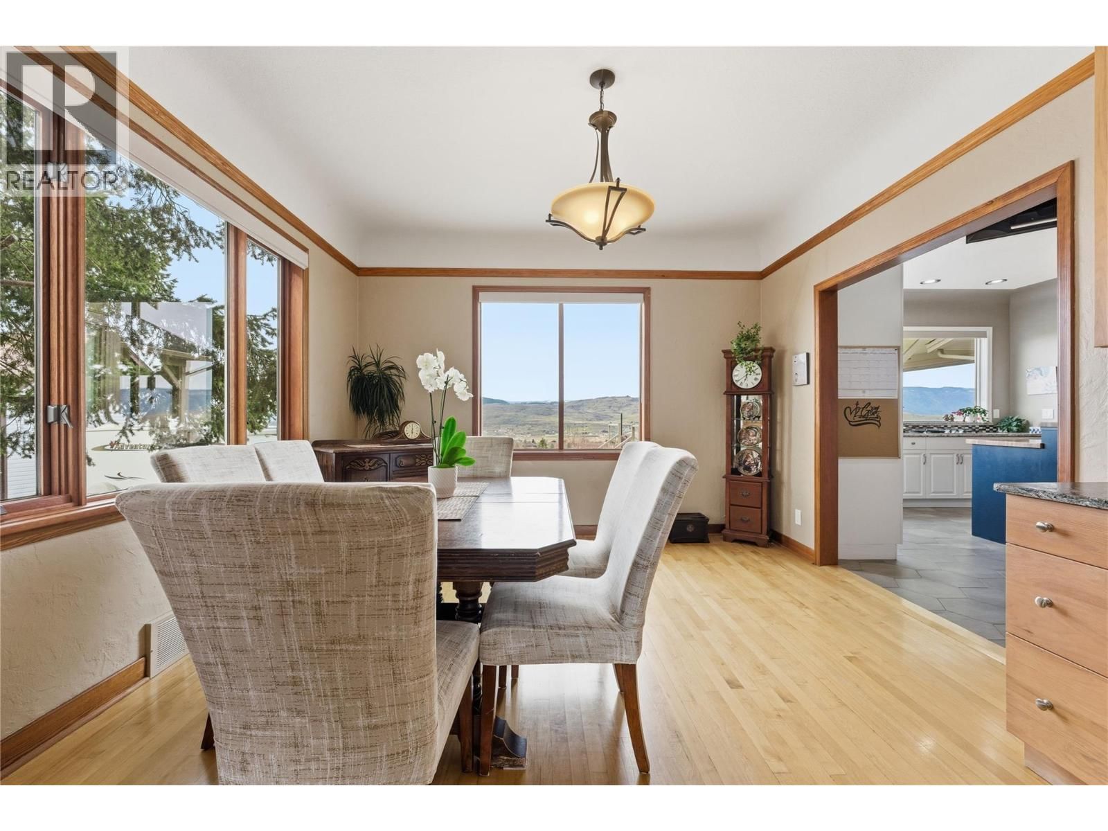 5928 L & A ROAD Image 13