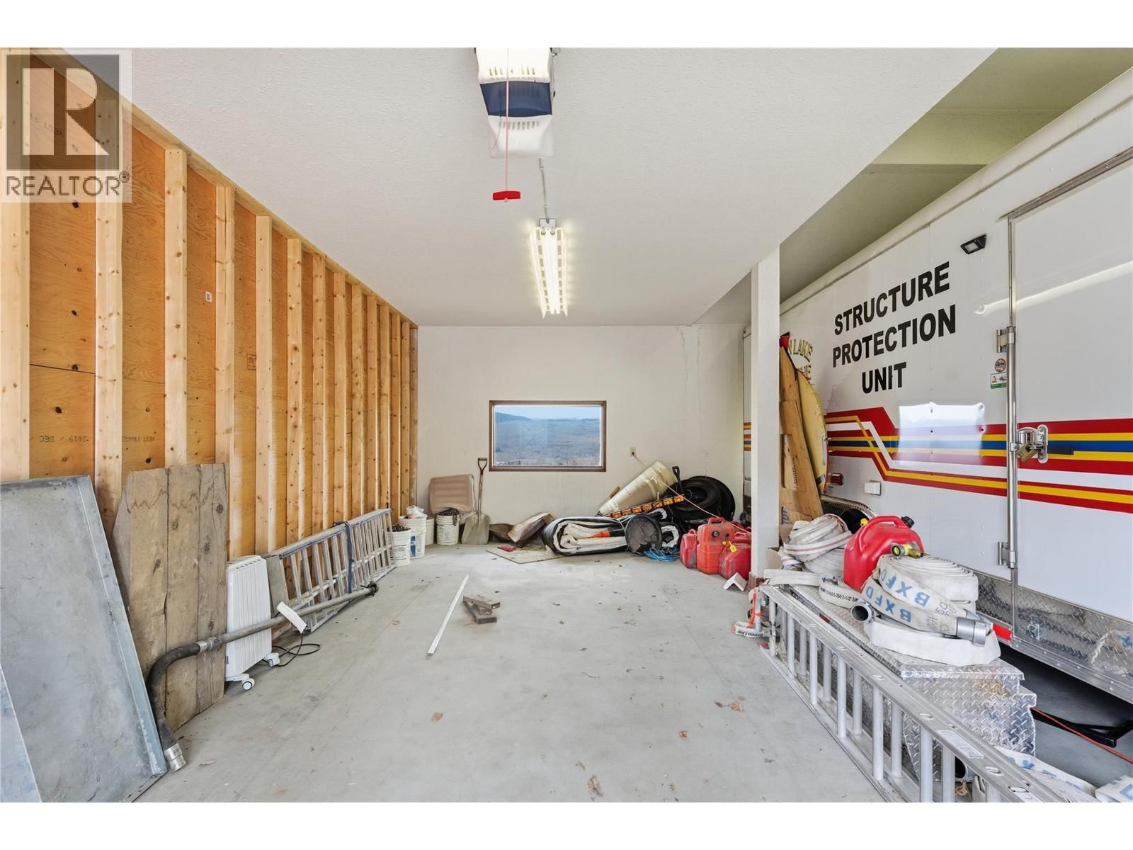 5928 L & A ROAD Image 53