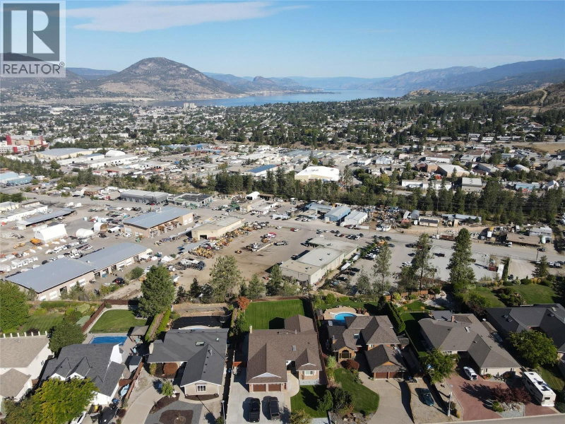 153 WESTVIEW Drive Penticton British Columbia, V2A 7V9 - 5 Bedrooms Home For Sale