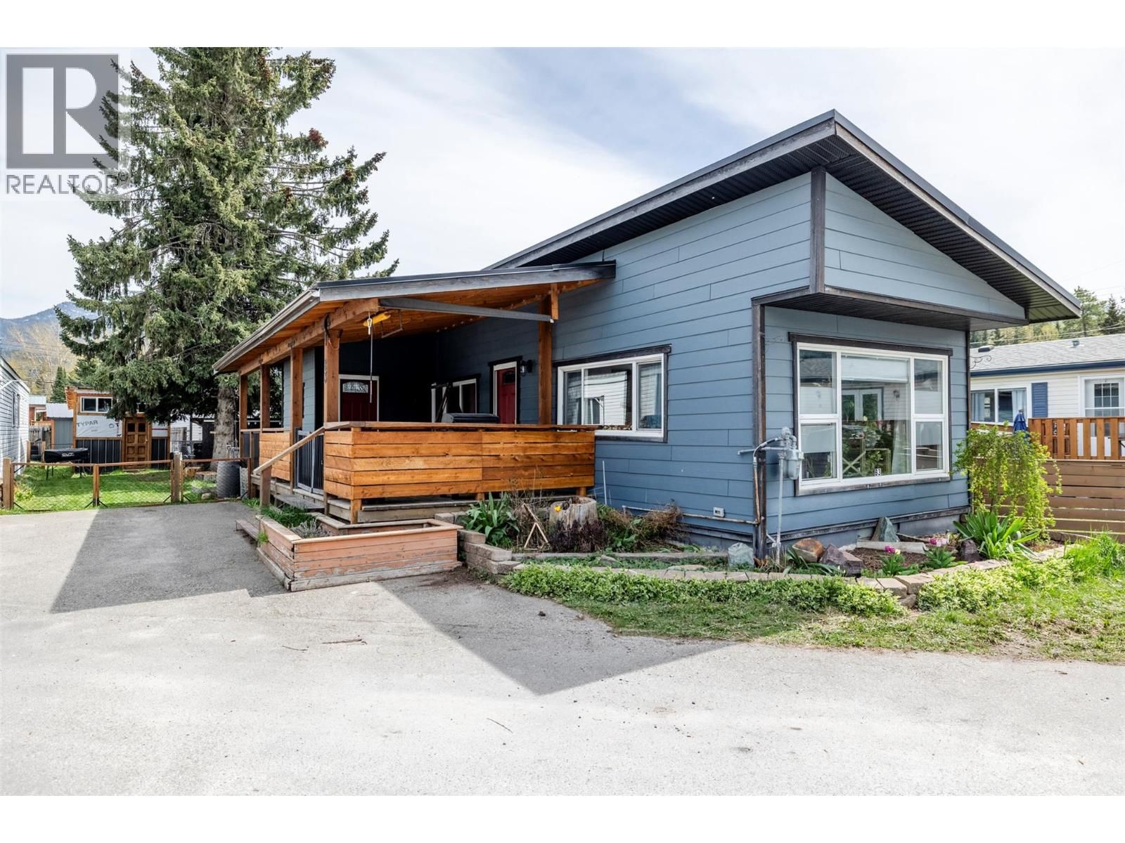 B3 60 Cokato Road property photo