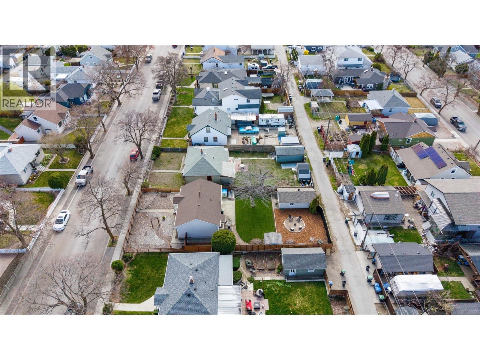 1119 KILWINNING STREET Image 32