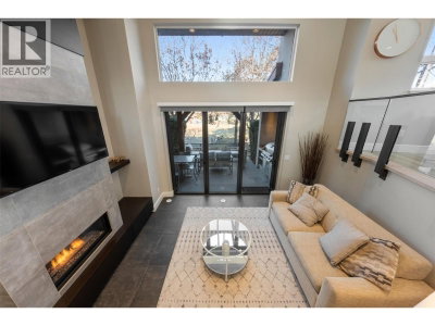 3756 Lakeshore Road | Kelowna British Columbia | Slide Image Seven