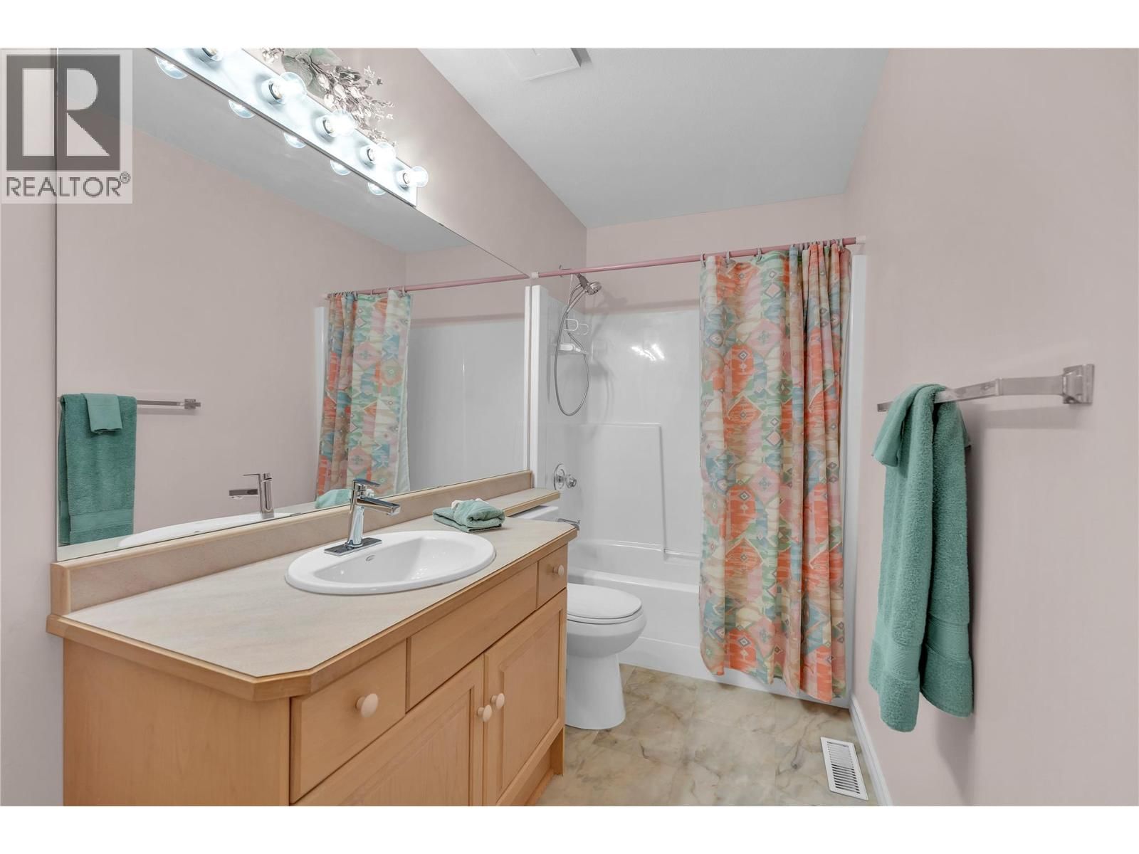 27 - 9600 TURNER STREET Image 26