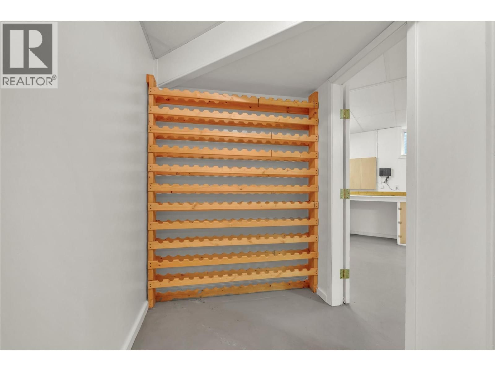 27 - 9600 TURNER STREET Image 32