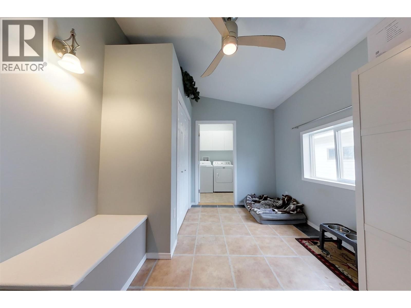 3433 ERICKSON ROAD Image 22