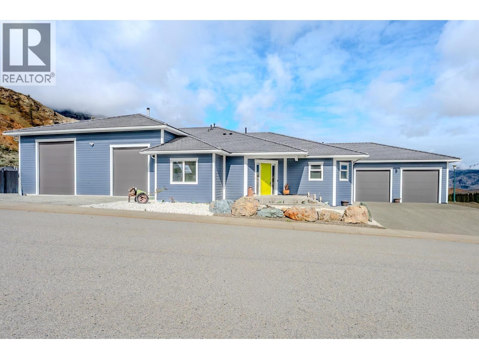12102 Augusta Lane, Osoyoos, British Columbia V0H 1V4