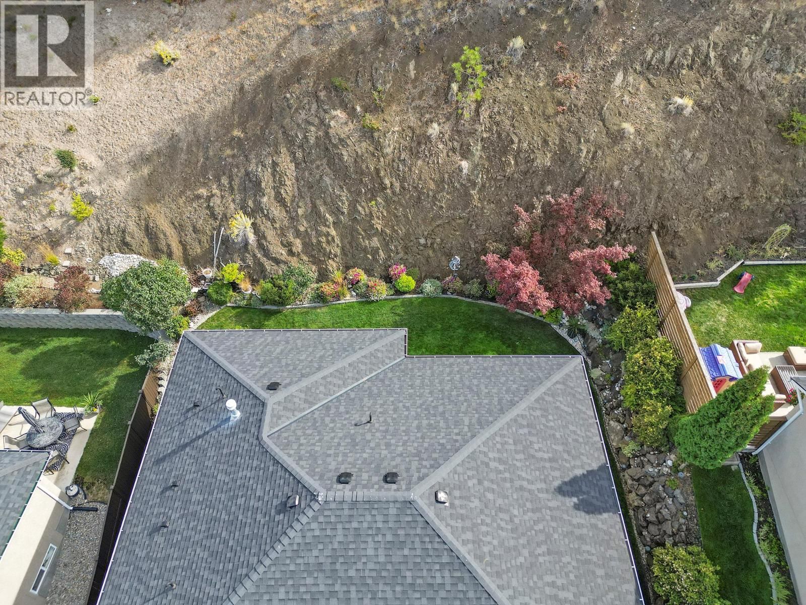 393 RIO DRIVE SOUTH Image 46