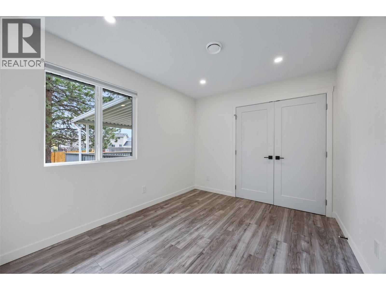 1650 CENTENNIAL DRIVE Image 18