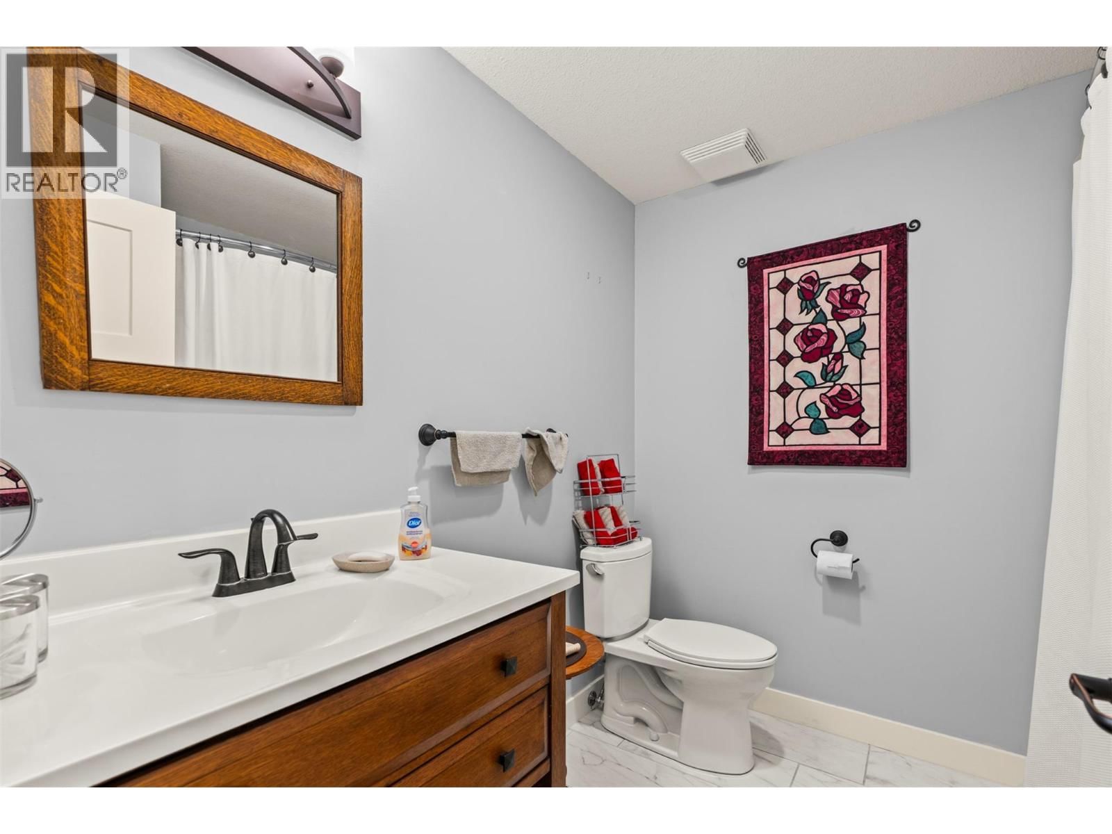 32 - 2444 YORK AVENUE Image 40