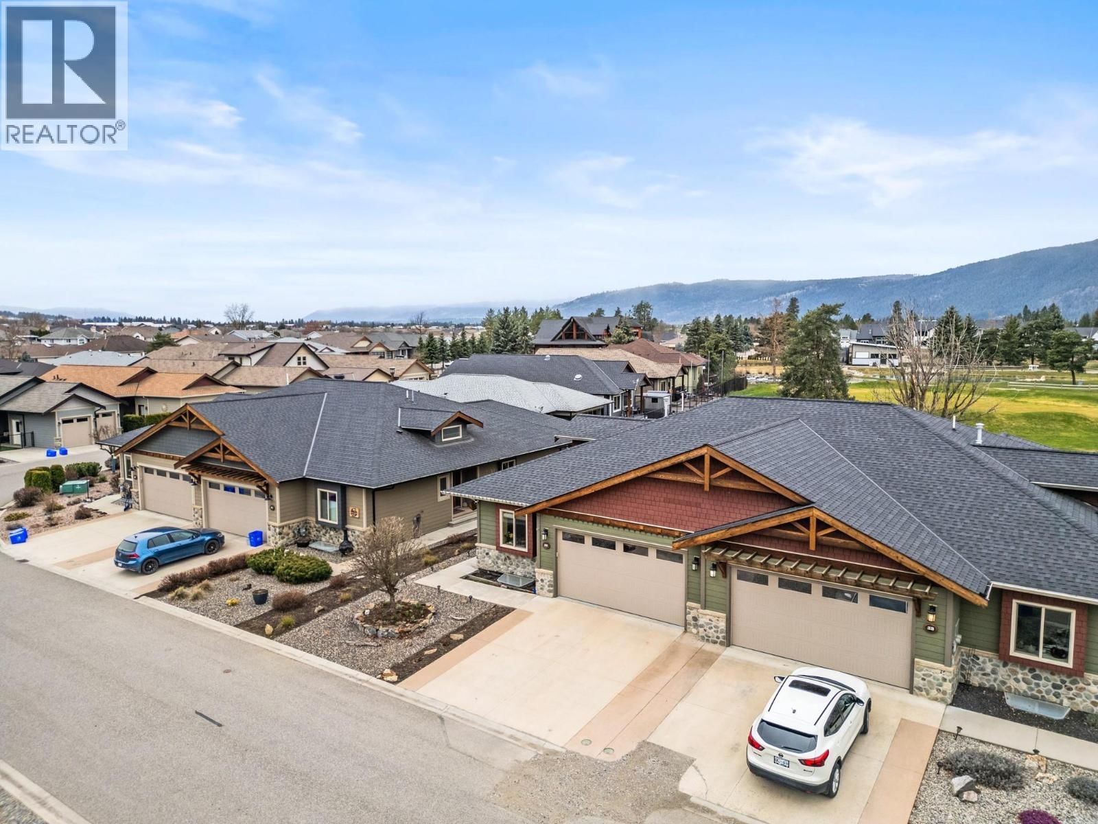 32 - 2444 YORK AVENUE Image 51